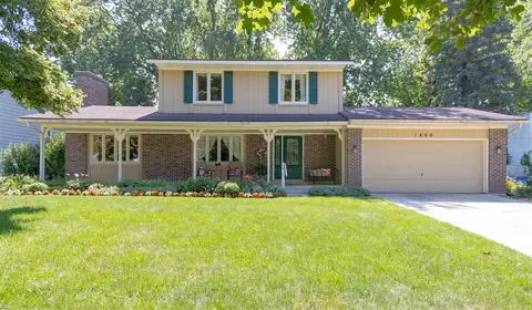 1800 Weymouth, Grand Rapids, MI 49508