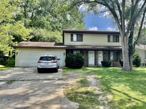 911 913 Vassar, Holland, MI 49423