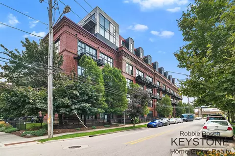 600 Broadway #333, Grand Rapids, MI 49504