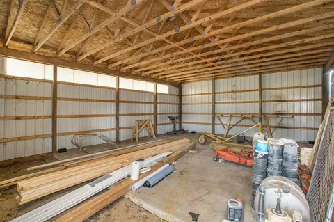 18493 Homer, Marshall, MI 49068 photo 9