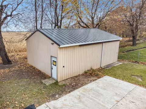 18493 Homer, Marshall, MI 49068 photo 2