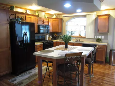 410 S Railroad, Mendon, MI 49072 photo 10