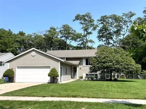 1428 Amberly, Grand Rapids, MI 49508