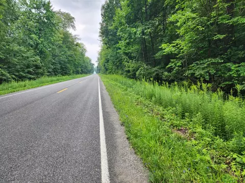 11900 Wildwood, Shelbyville, MI 49344