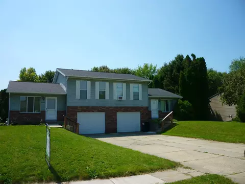 3698 Dublin, Walker, MI 49534
