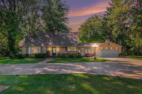 5265 Henry, Norton Shores, MI 49441