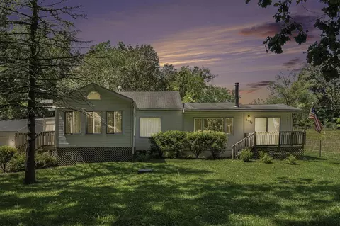 2930 Portage, Niles, MI 49120