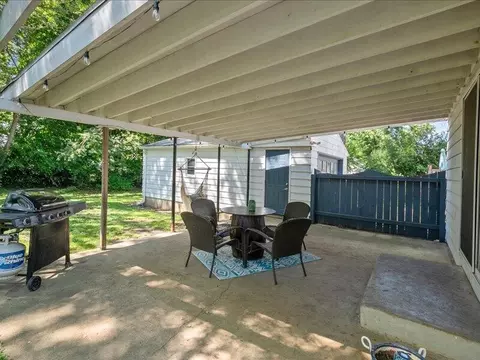 106 N Durand, Jackson, MI 49202 photo 48