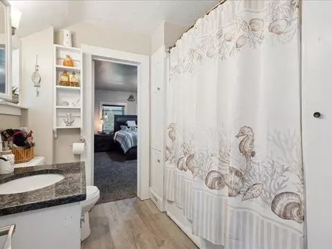 106 N Durand, Jackson, MI 49202 photo 38