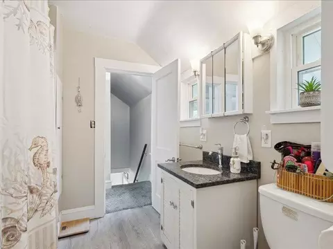 106 N Durand, Jackson, MI 49202 photo 37
