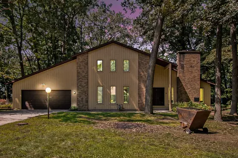 71326 Melvin, Edwardsburg, MI 49112