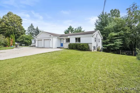 7260 Zinnia, Grand Rapids, MI 49548