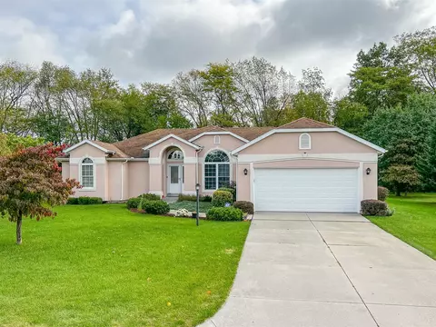 123 Dogwood, Dowagiac, MI 49047