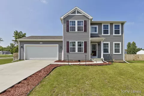 3988 Watertown, Watervliet, MI 49098