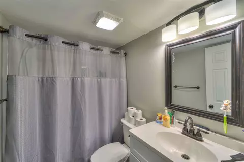 2512 Mccain, Jackson, MI 49203 photo 21