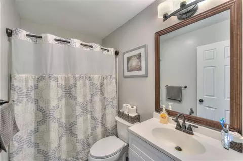 2512 Mccain, Jackson, MI 49203 photo 16