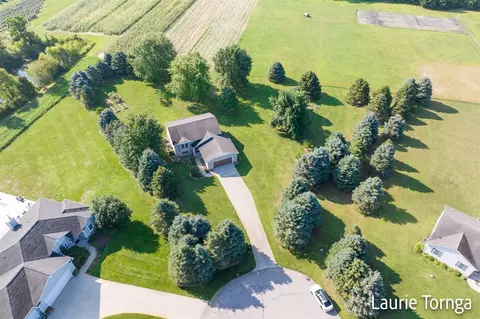 2762 Otuna, Dorr, MI 49323 photo 3