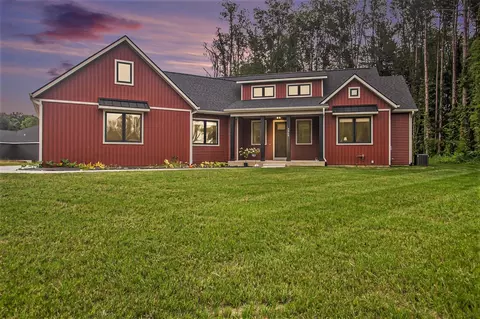 5369 Bradley, Kalamazoo, MI 49009