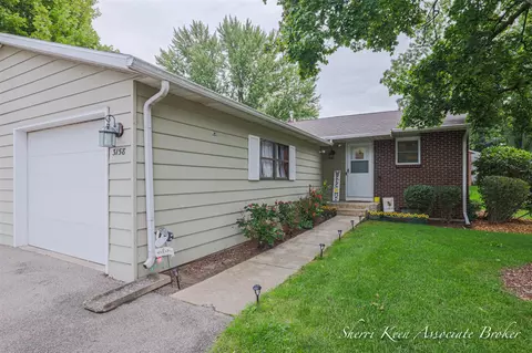 3158 Villa Rdg, Kentwood, MI 49512