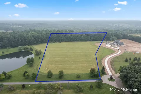 5841 White Barn, Ada, MI 49301 photo 2