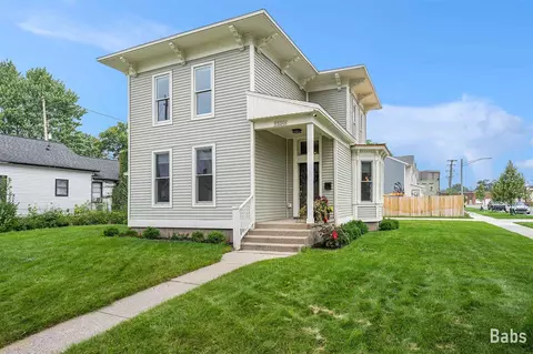 1188 4th, Muskegon, MI 49441