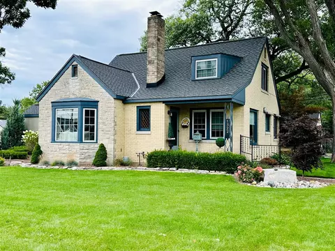 1322 Ruddiman, North Muskegon, MI 49445