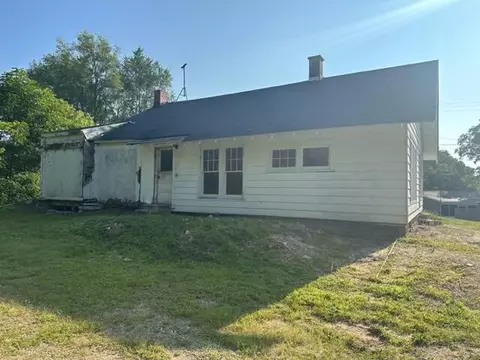 487 Cooper, Newaygo, MI 49337