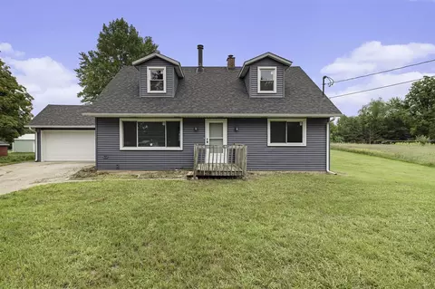 167 13th, Plainwell, MI 49080