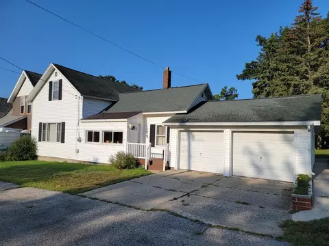 10 Bridge, Manistee, MI 49660