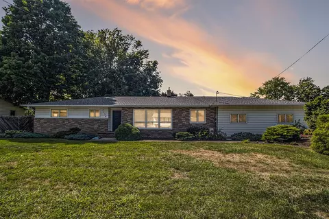 7538 Autumn, Portage, MI 49002