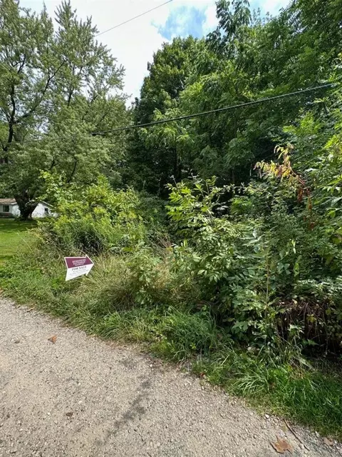 44941 Woodland, Hartford, MI 49057