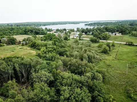 6464 Us-223, Addison, MI 49220 photo 8