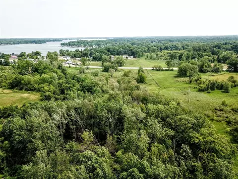 6464 Us-223, Addison, MI 49220 photo 4