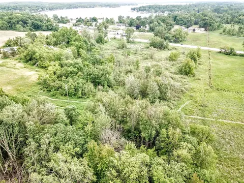6464 Us-223, Addison, MI 49220 photo 9