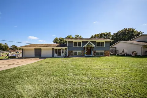 3233 W Franklin, Jackson, MI 49203