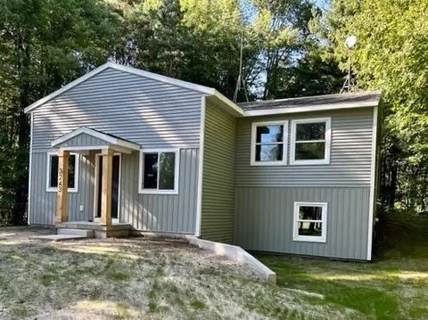 3243 136th, Hamilton, MI 49419