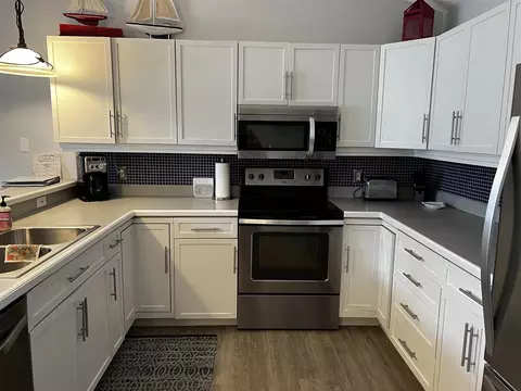 372 Mariners Cv, Douglas, MI 49406 photo 5