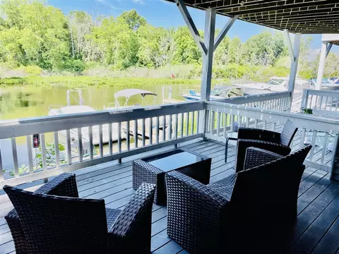 372 Mariners Cv, Douglas, MI 49406 photo 28