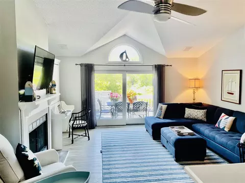 372 Mariners Cv, Douglas, MI 49406 photo 7