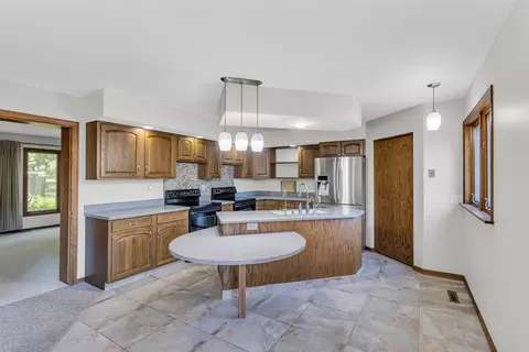 6900 Sargent, Jackson, MI 49201 photo 9
