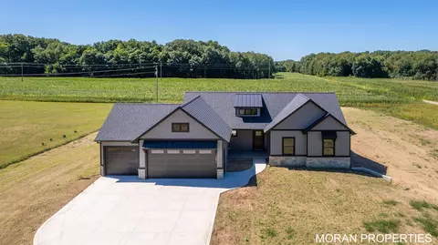 12671 76th, Allendale, MI 49401