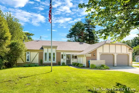 18172 Mohawk, Spring Lake, MI 49456