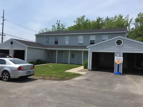 17 W 48th, Holland, MI 49423