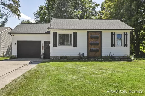 350 E Superior, Wayland, MI 49348