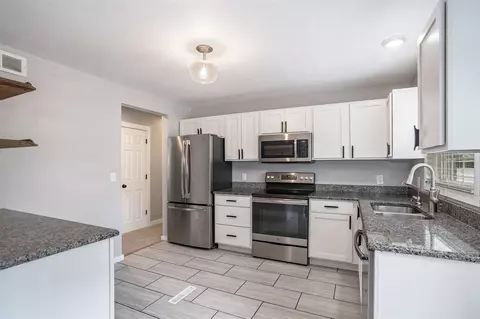 55772 Western, Mattawan, MI 49071 photo 7