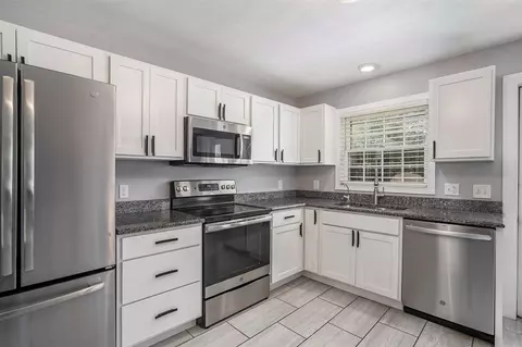 55772 Western, Mattawan, MI 49071 photo 6