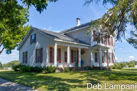 9631 Vergennes, Lowell, MI 49331 photo 2
