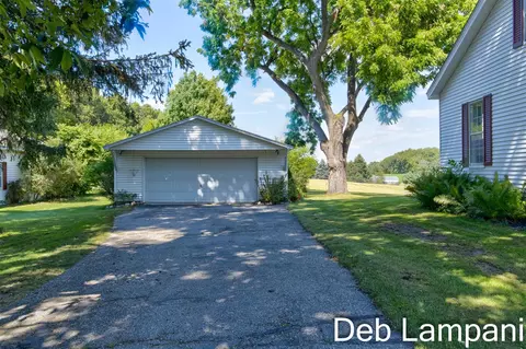 9631 Vergennes, Lowell, MI 49331 photo 5