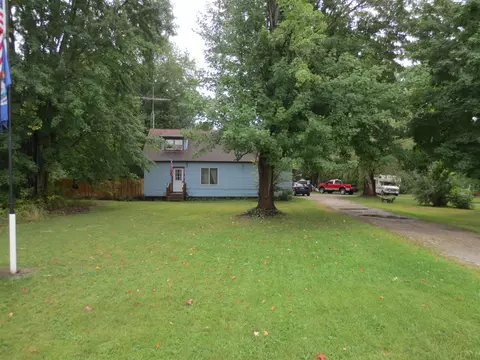3329 E Apple, Muskegon, MI 49442
