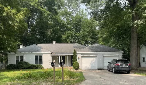 5750 Ridgebrook, Kentwood, MI 49508